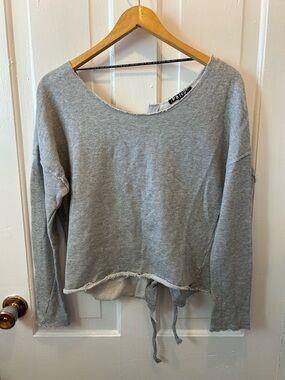 Volcom Light Gray Raw-Edge Cropped Sweatshirt with Tie